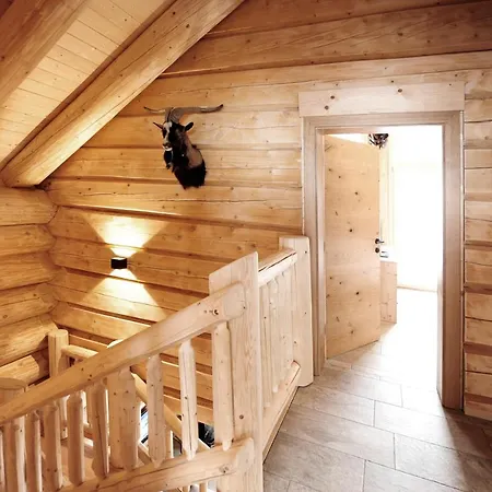 Summit Chalet Pfunds