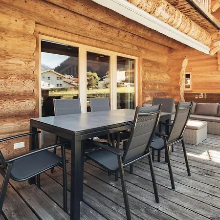 Chalet Summit